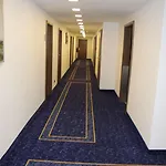 Grand Empire Hotel