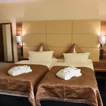 Hotel Grand Empire