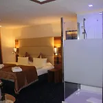 Hotel Grand Empire