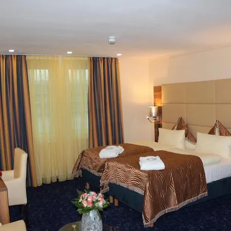 Grand Empire Hotel Frankfurt nad Menem