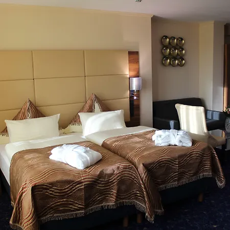 Hotel Grand Empire 4*