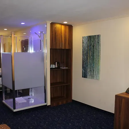 Grand Empire 4* Frankfurt nad Mohanem