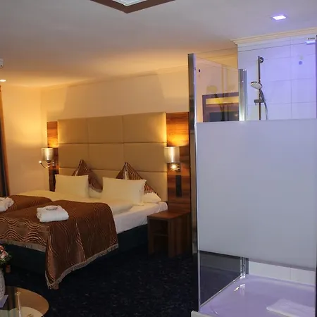 Hotel Grand Empire